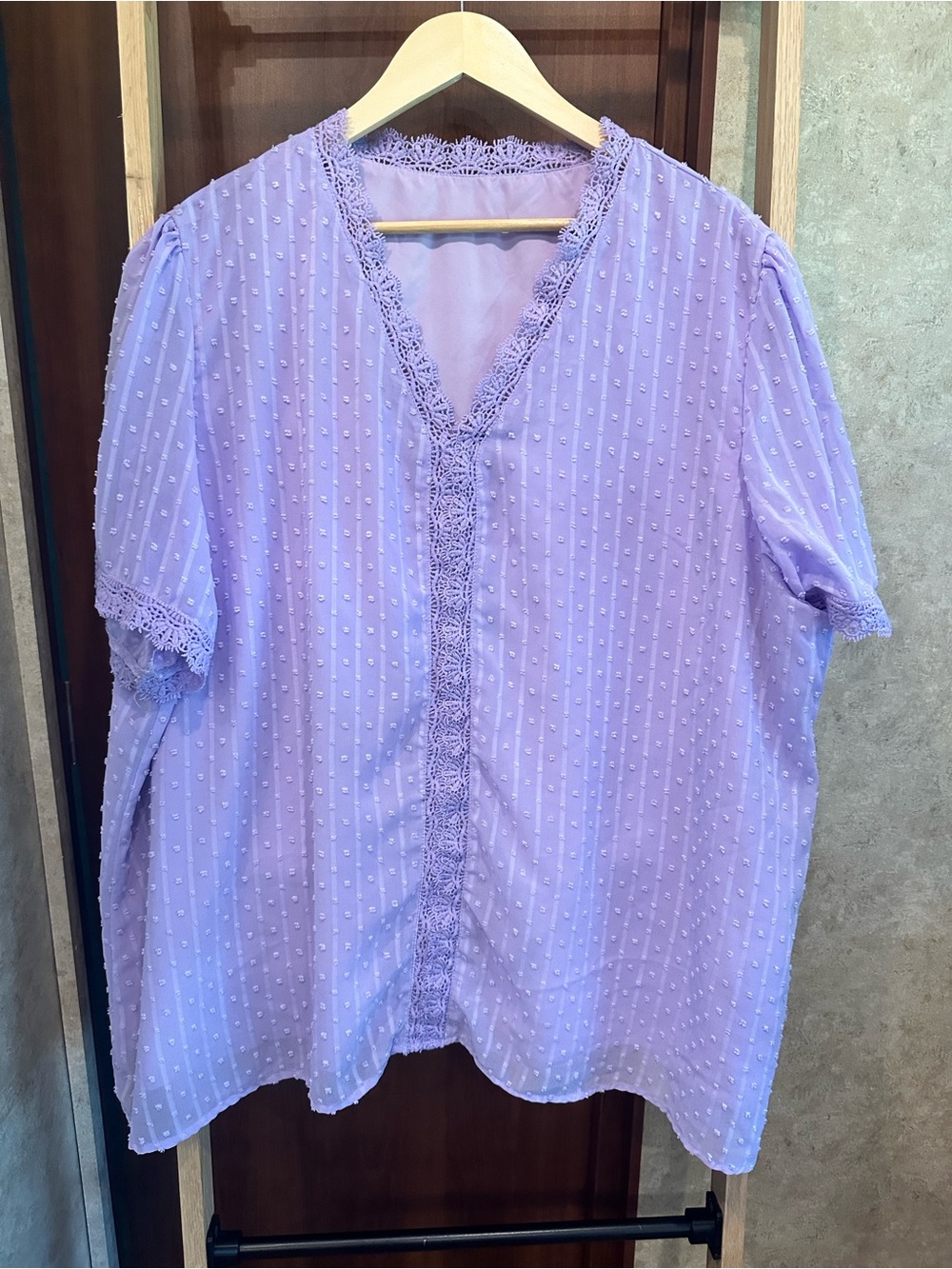 Amazon | Lavender Lace-Trim Blouse | Size 4x